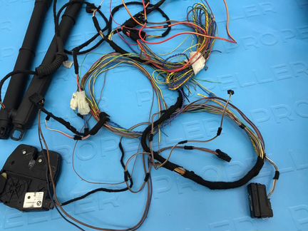 Доводчик багажника комплект Bmw X5 E70 N57S 2012