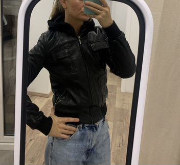 Куртка кожаная женская