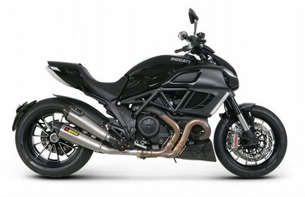 Ducati Diavel глушитель Akrapovic