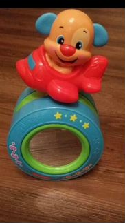 Щеннк на мячике 