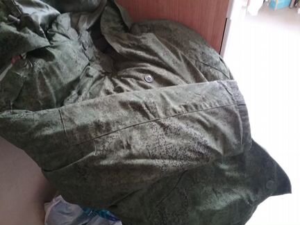 Новый военный зимний костюм брюки и куртка