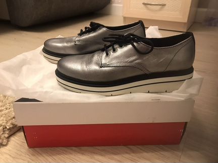 Ботинки женские 36 размер