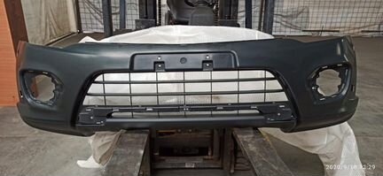 Бампер передний Mitsubishi L200 6400G111