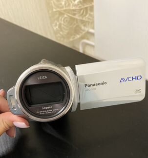 Видеокамера Panasonic HDC-SD1