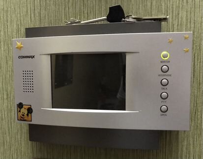 Видеодомофон Commax и вызывная панель