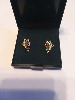 Серьги с изумрудами и бриллиантами
