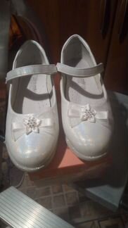 Туфли белые для девочки р.32