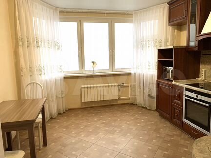 2-к квартира, 58 м², 15/17 эт.