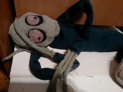 Игрушка хенд мейд salad fingers