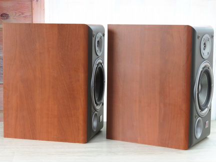 Акустика JBL E30 Мексика (за пару)