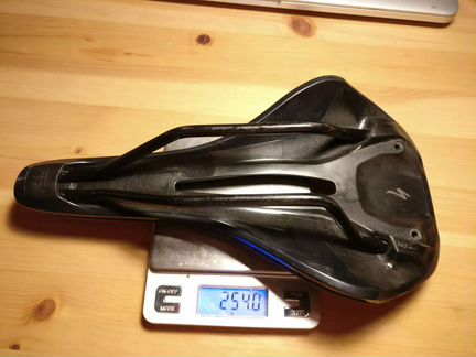 Седло Specialized Phenom Comp 143