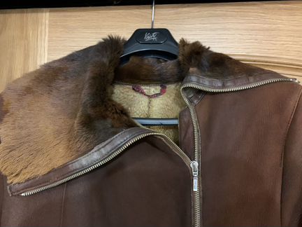 Дубленка б/у, длинная, с ремнём