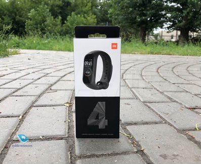 Умный браслет Xiaomi Mi band 4 (Новые)