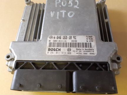 Блок управления двигателем Mercedes Vito 646153181